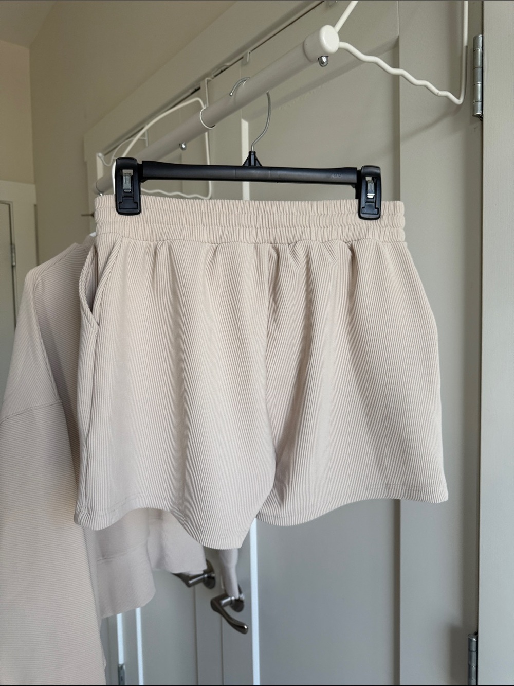 2 Piece Set Ribbed Drawstring Shorts and Top - Cream - Picture 7 of 7